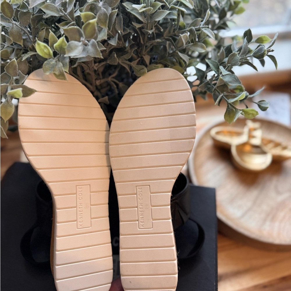 Kenneth Cole Black Women's Sandals - Picture 4 of 5